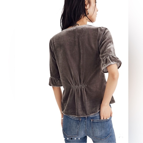 Madewell “Velvet Daylight” Short Sleeve button down top, size 00 in grey 🖤 - Picture 2 of 11